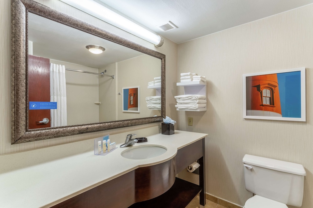Hampton Inn Boston/Peabody 19/41