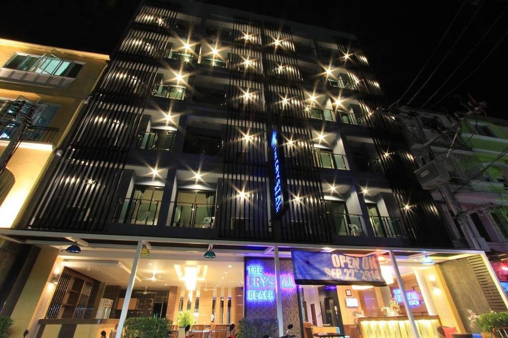 The Crystal Beach Hotel 4/56