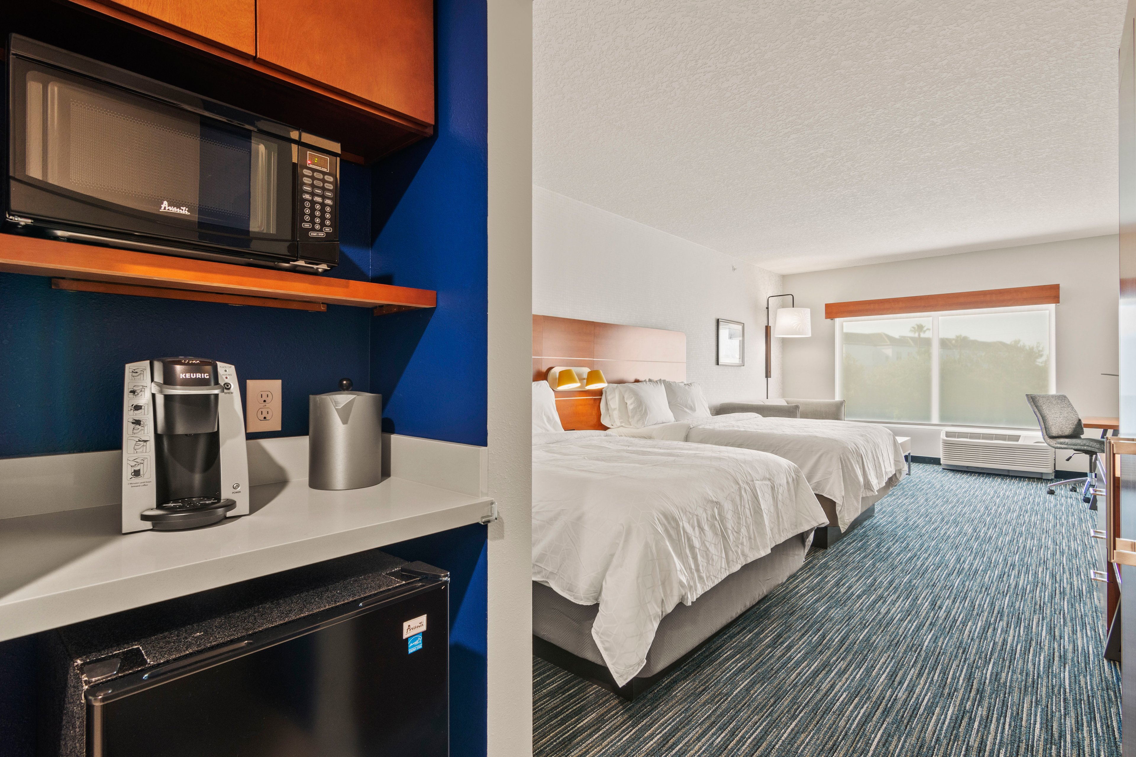 Holiday Inn Express Suites Orlando Lk Buena Vista Area 32/60
