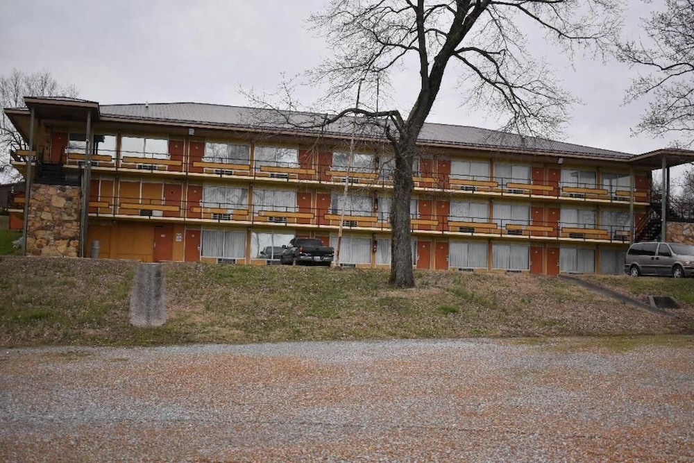 Amerivu Inn Gilbertsville 2/24