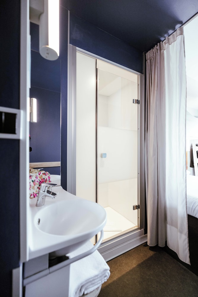 Ibis Budget Luxembourg Aeroport 23/49