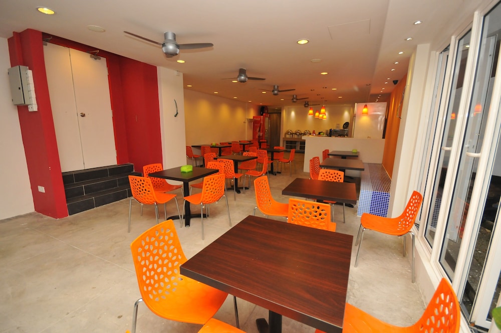 M Design Hotel 33/42