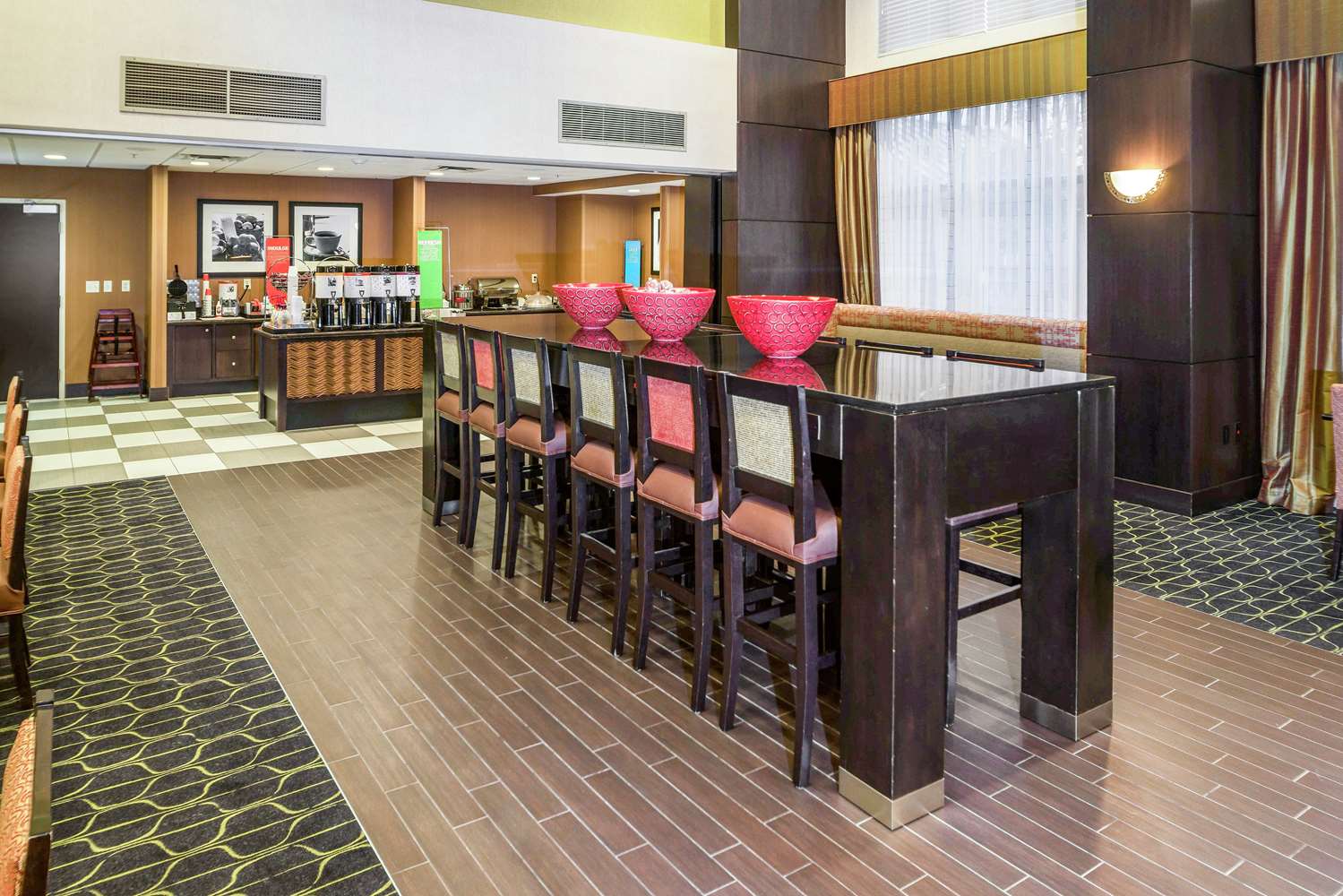 Hampton Inn And Suites Tulsa Catoosa 40/50