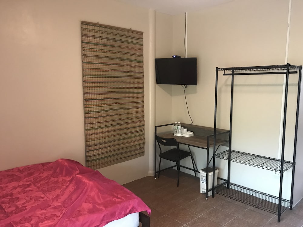 Duckling Resort And Bar 10/19