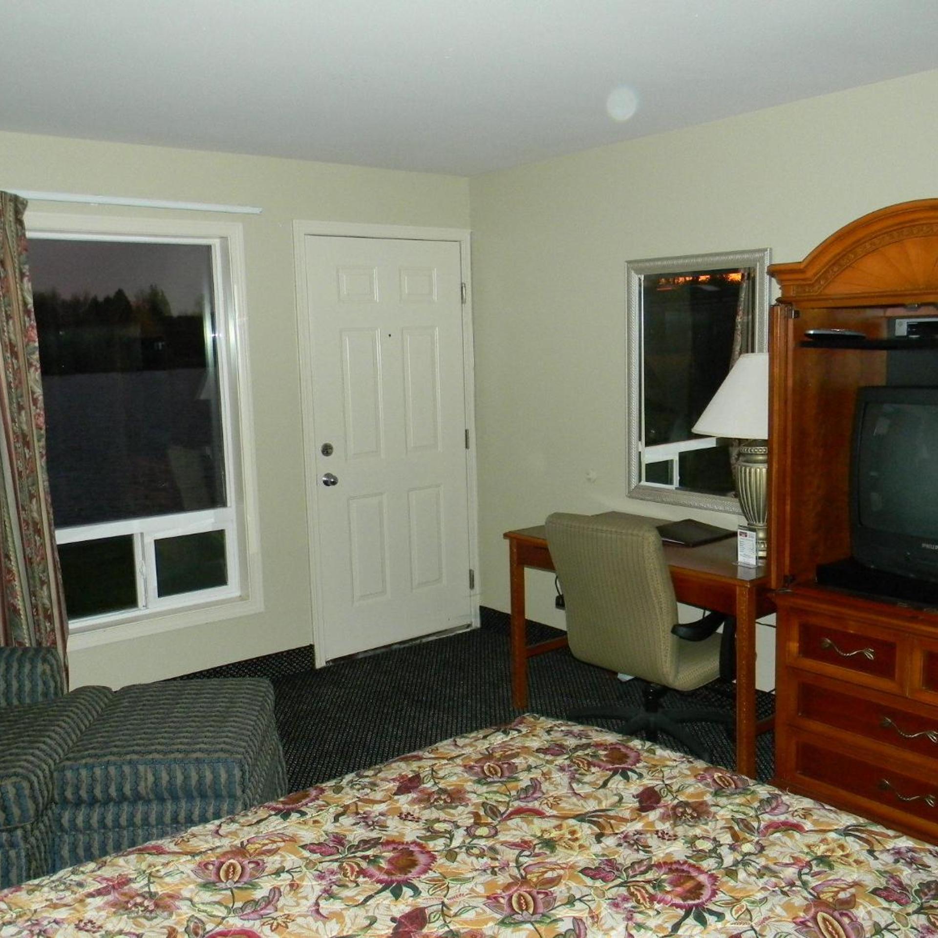 Lakeview Inn Centralia 14/28