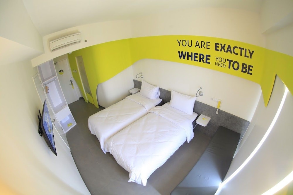 Yello Hotel Manggarai 13/32
