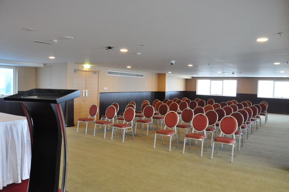 Fortune Park Hotel 50/57