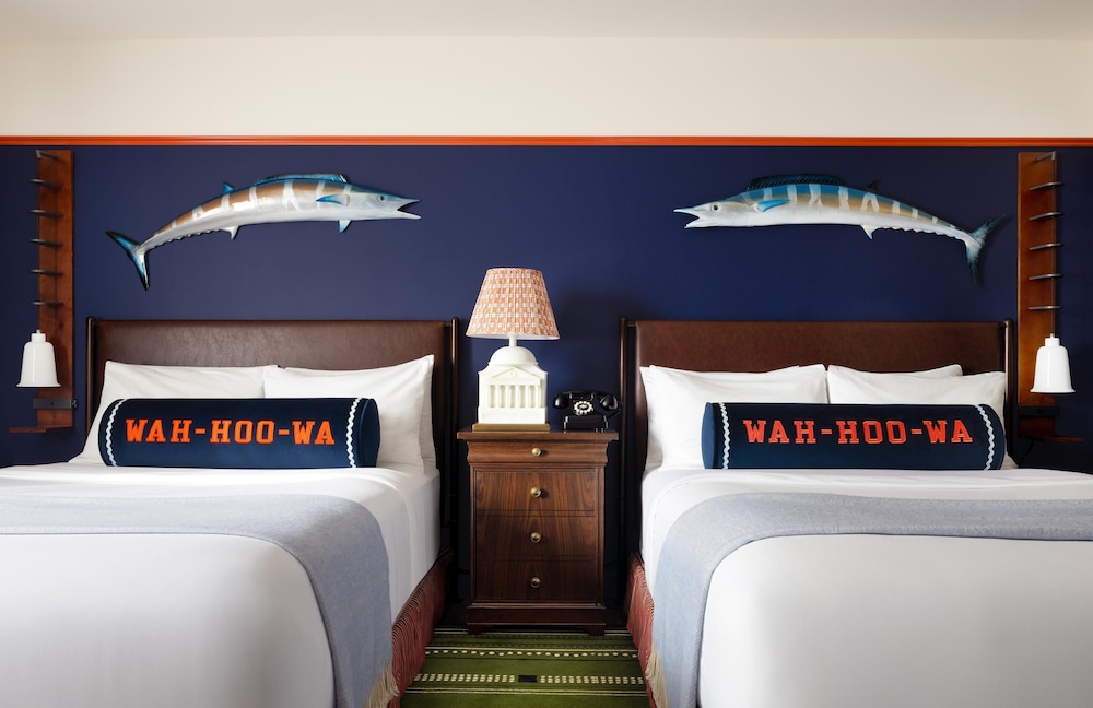 Room, 2 Queen Beds, Accessible, Graduate by Hilton Charlottesville 4/6
