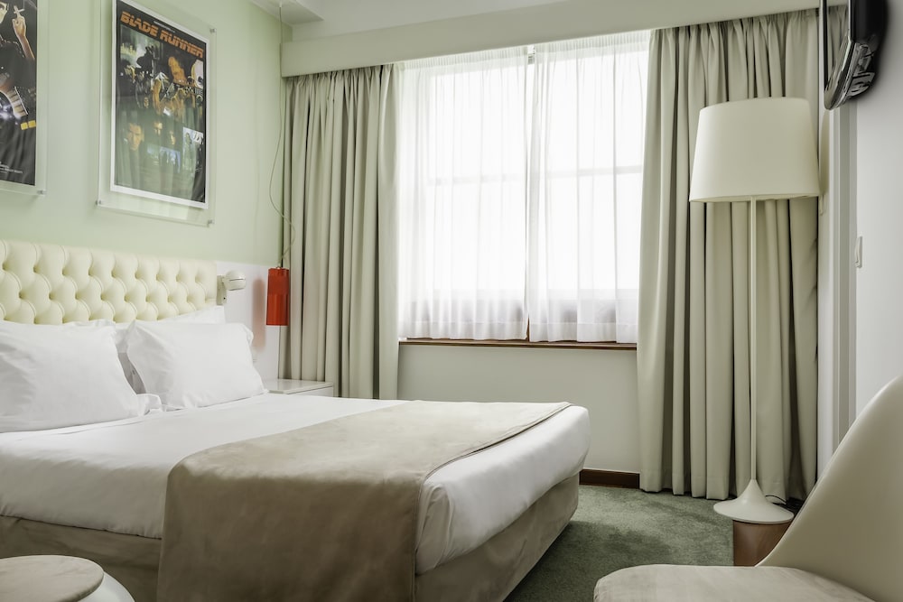 Florida Hotel 19/67