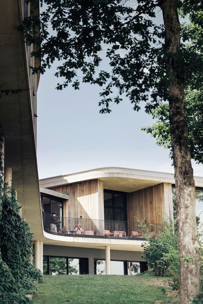 LOISIUM Wine & Spa Hotel Champagne 76/81