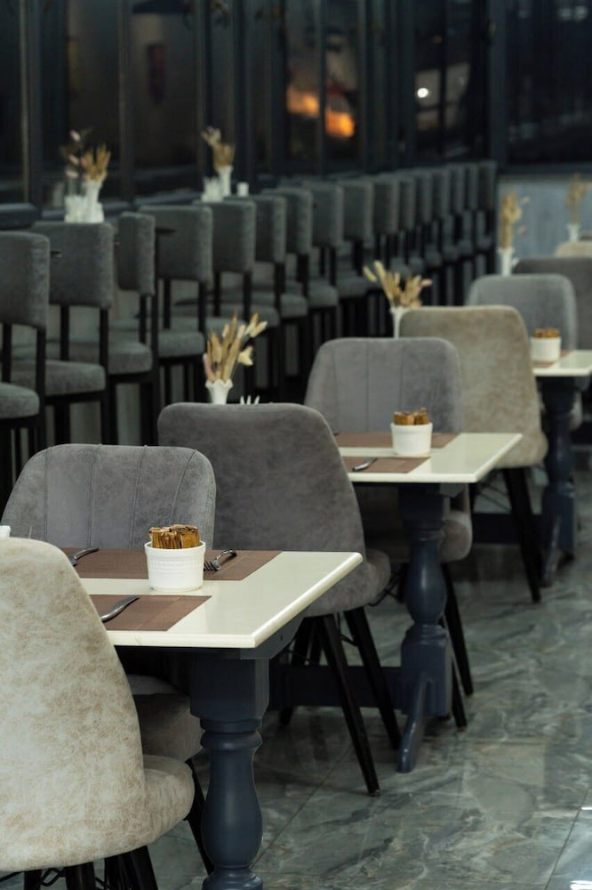 The Tower Hotel Tashkent 57/70