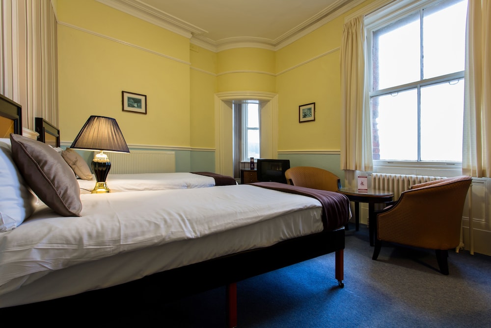 Grand Hotel Scarborough 26/72