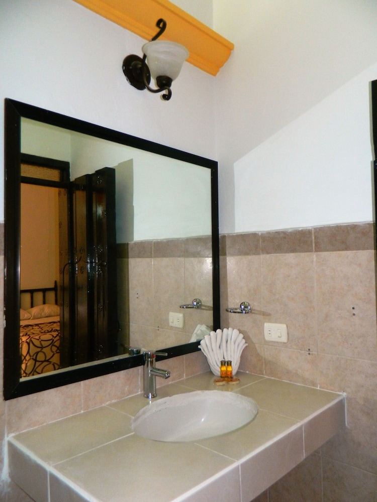 Hotel Montejo by Kavia 74/74