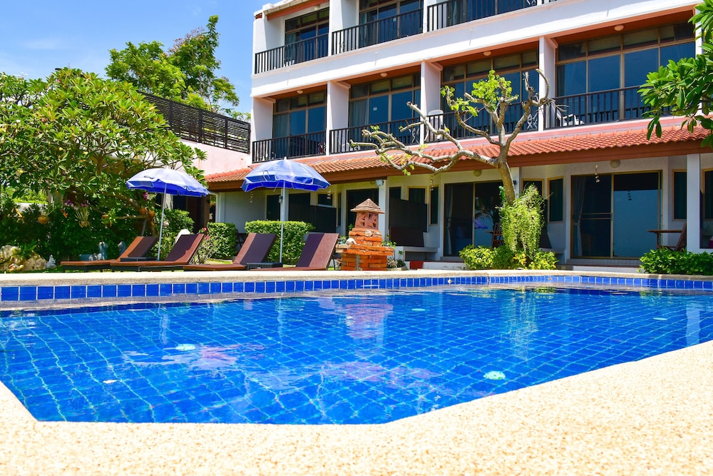White Sand Beach Hotel Hua Hin photo1