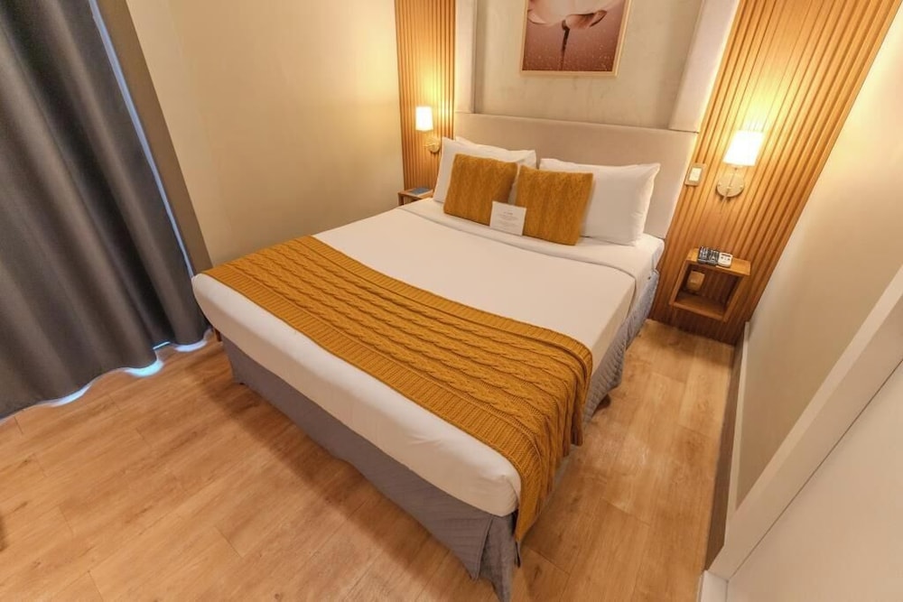 STANDARD, DOUBLE BED