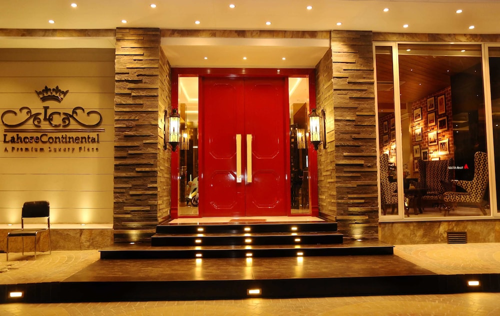 Lahore Continental Hotel 10/71