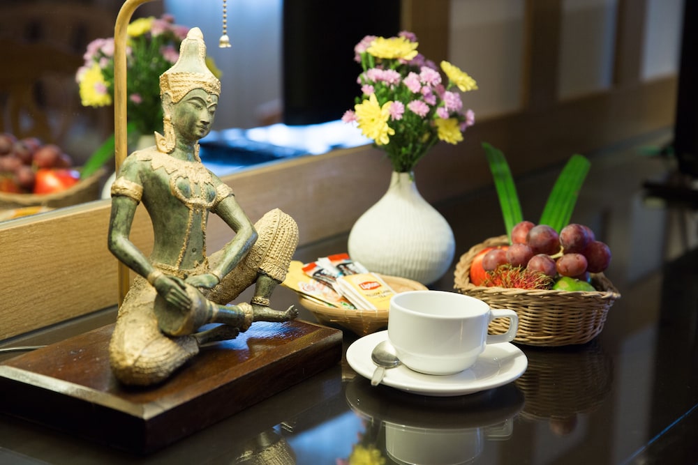 The Tarntawan Hotel Surawong Bangkok 53/60