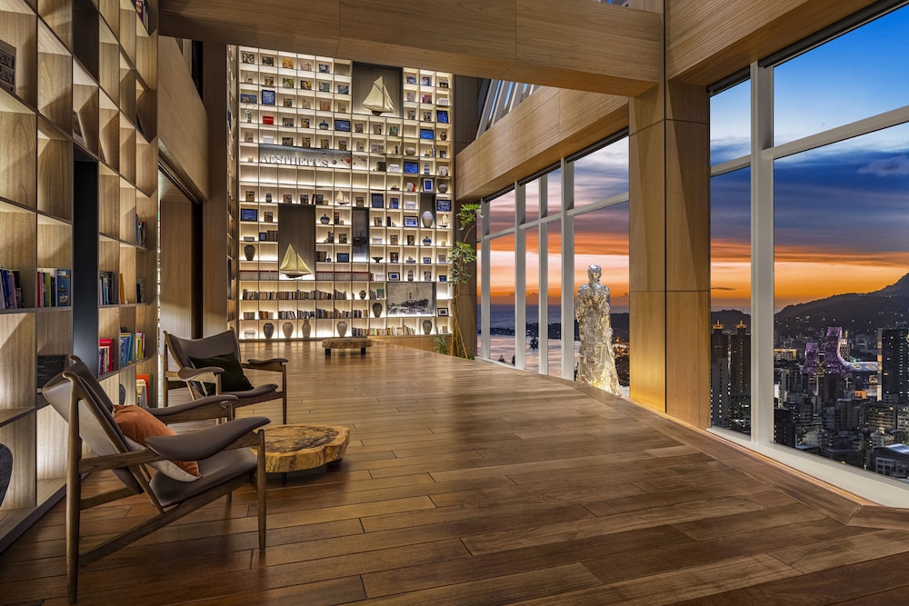 TAI Urban Resort 24/48