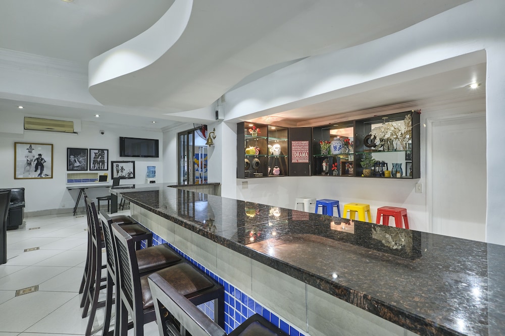 Inn & Out Sandton Park 28/37