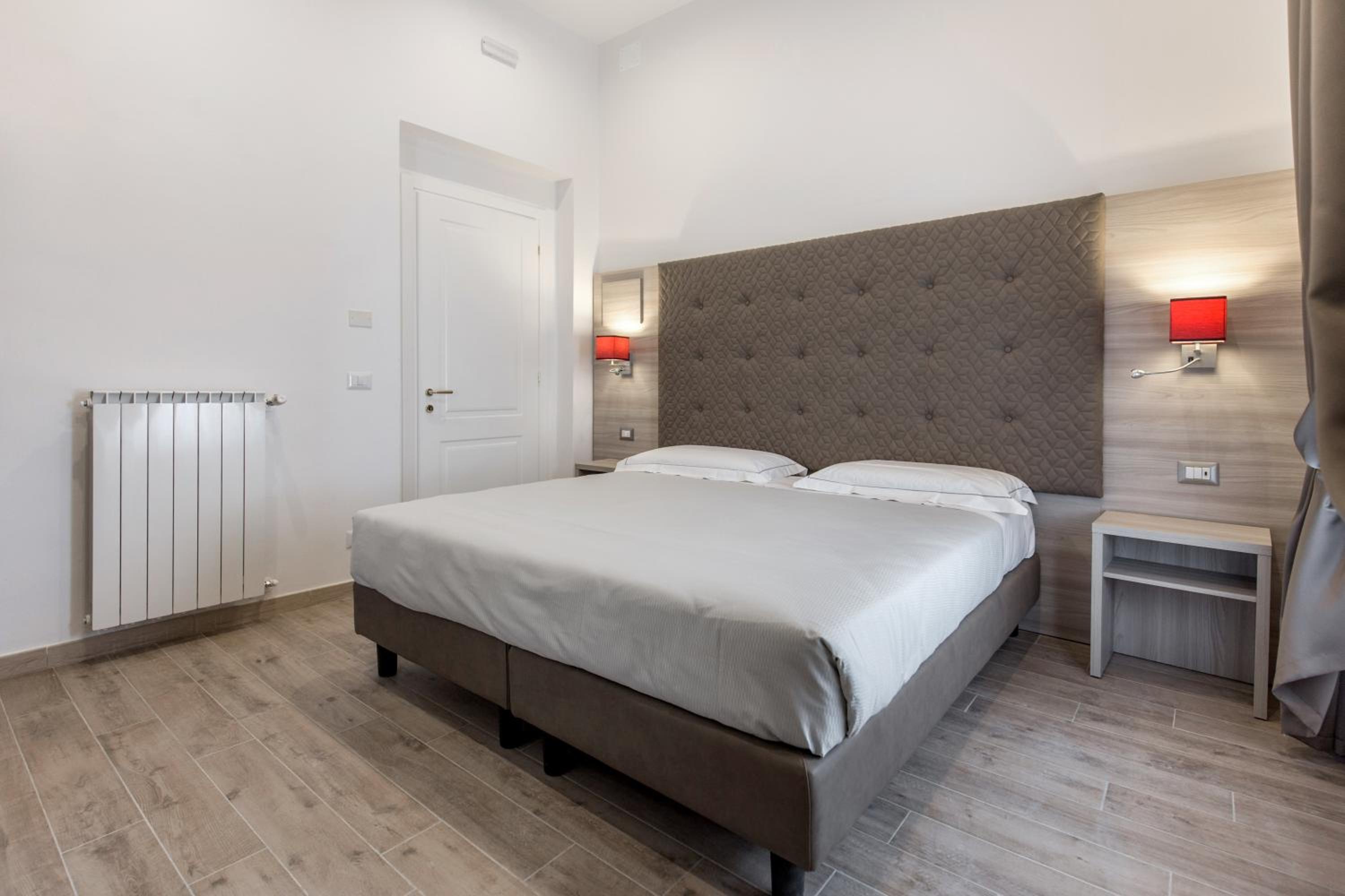 غرفة سوبيريور رباعية، Apollo Guest House 2/4