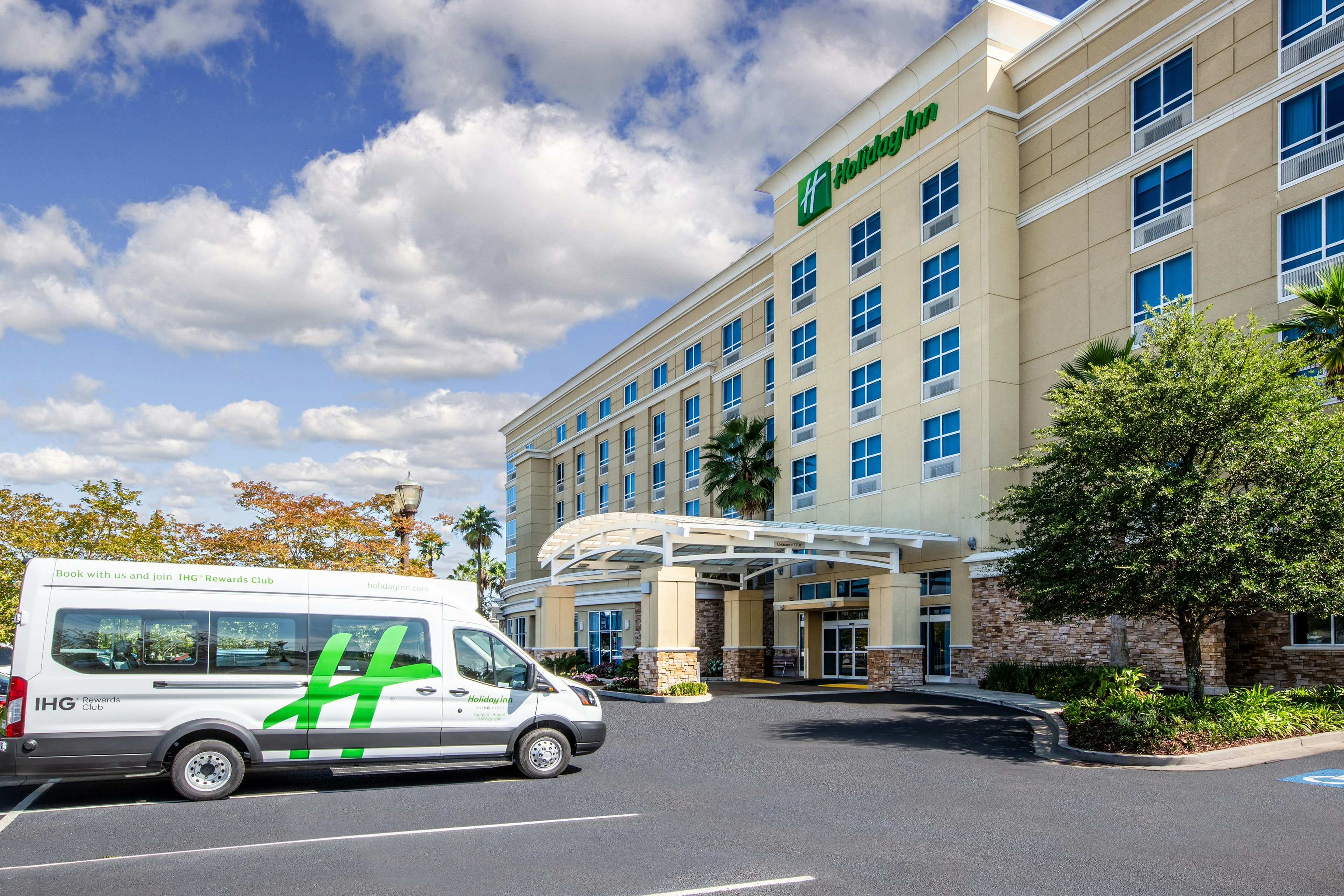 Holiday Inn Gulfport Airport 44/46