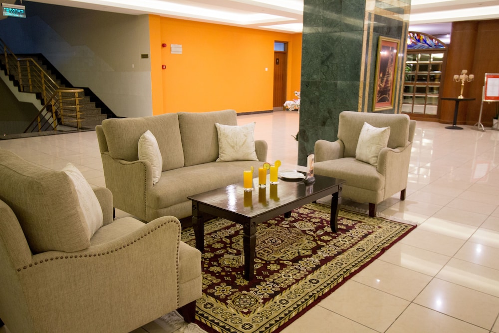 Panari Hotel 50/72