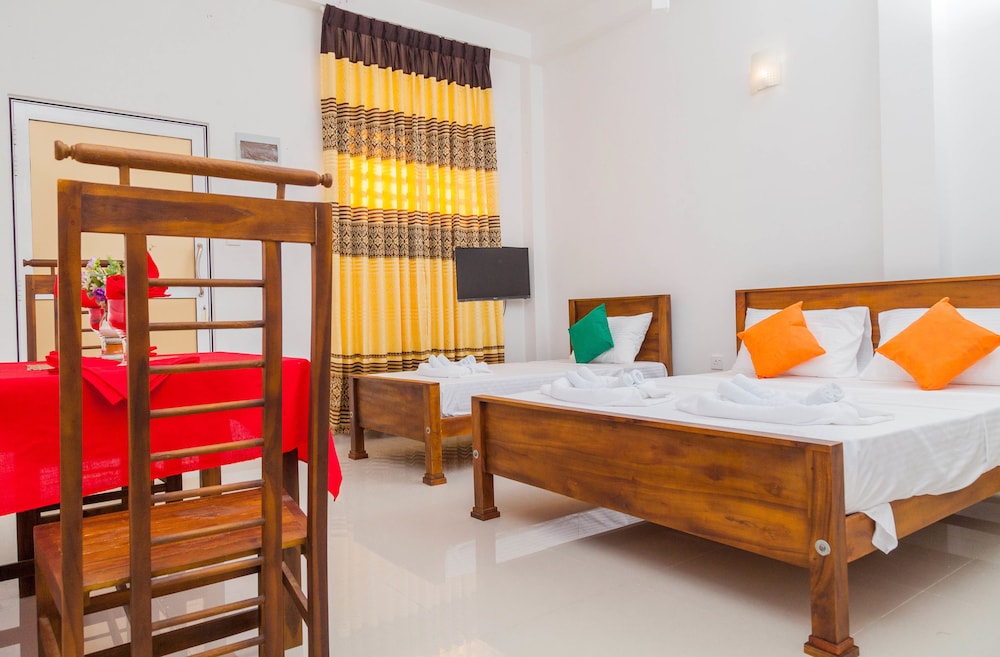 Hotel Crown Plaza Katunayake 16/37