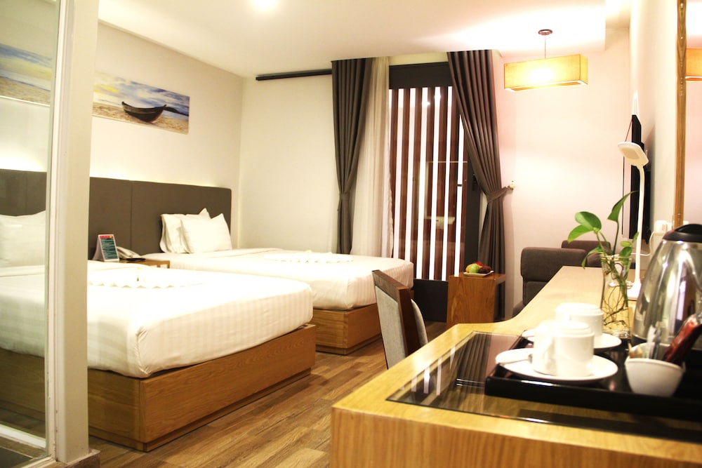 King Town Grand Hotel & Wedding Center 11/59