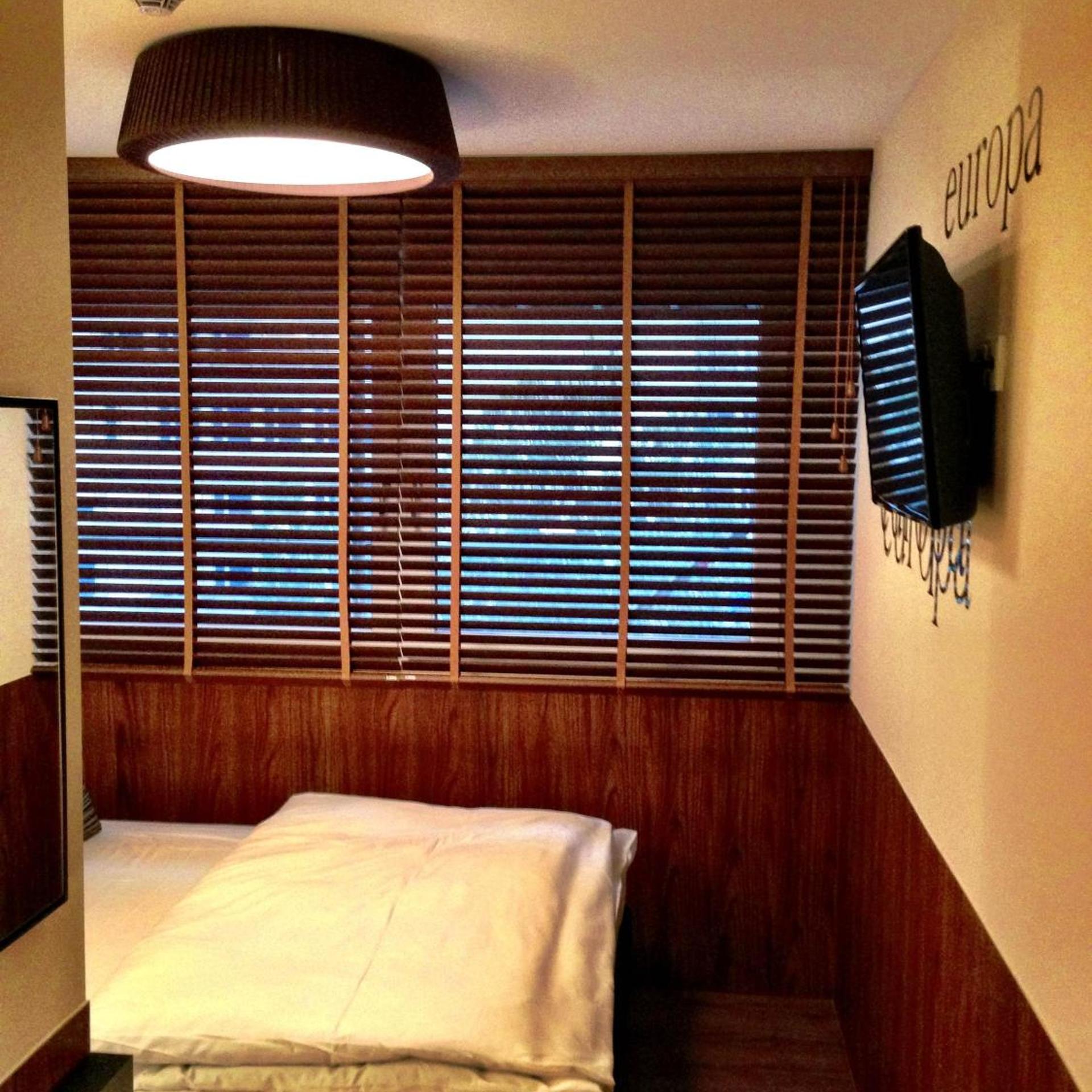 STANDARD, DOUBLE BED