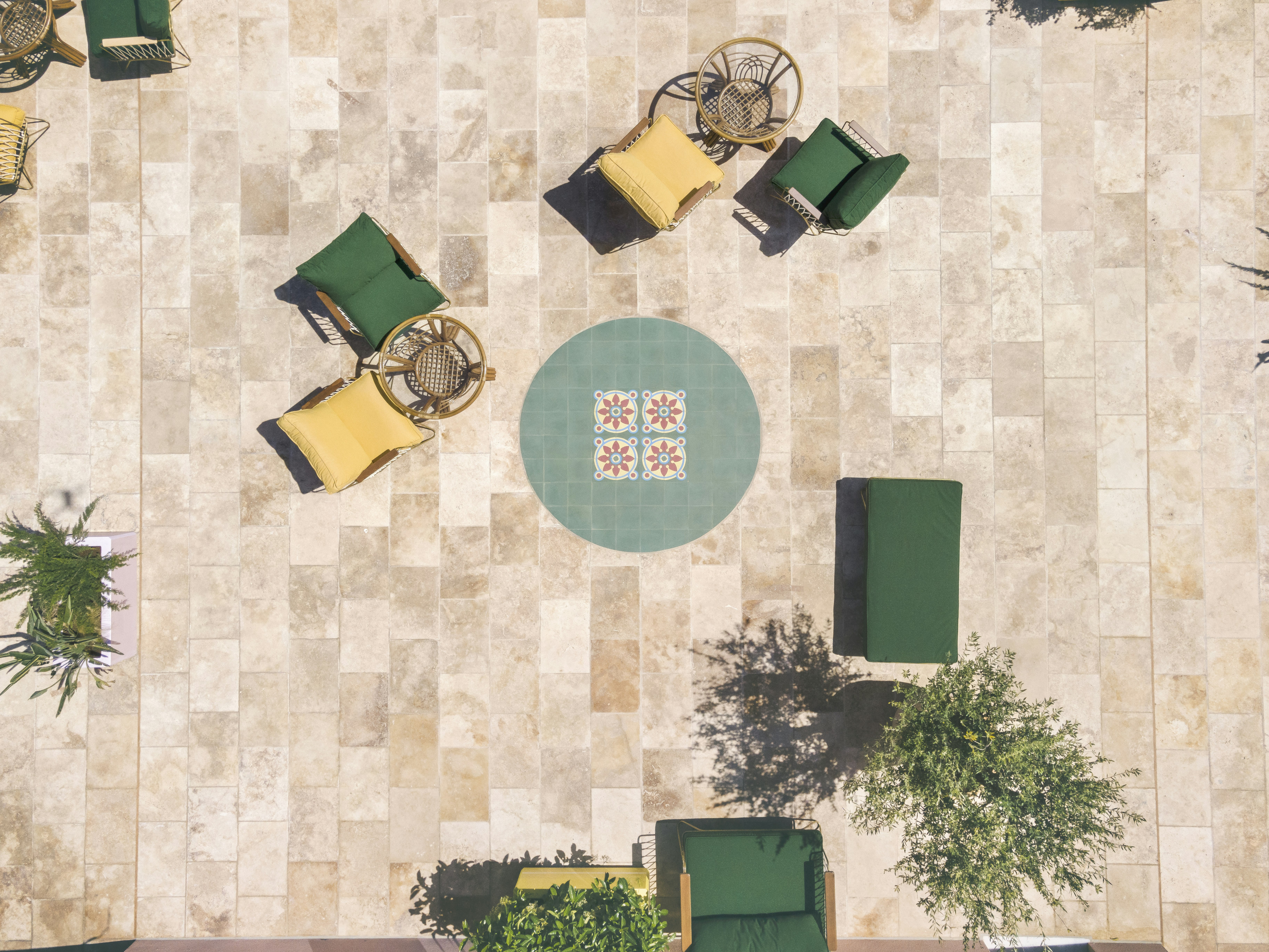 Aristide Hotel 1/50