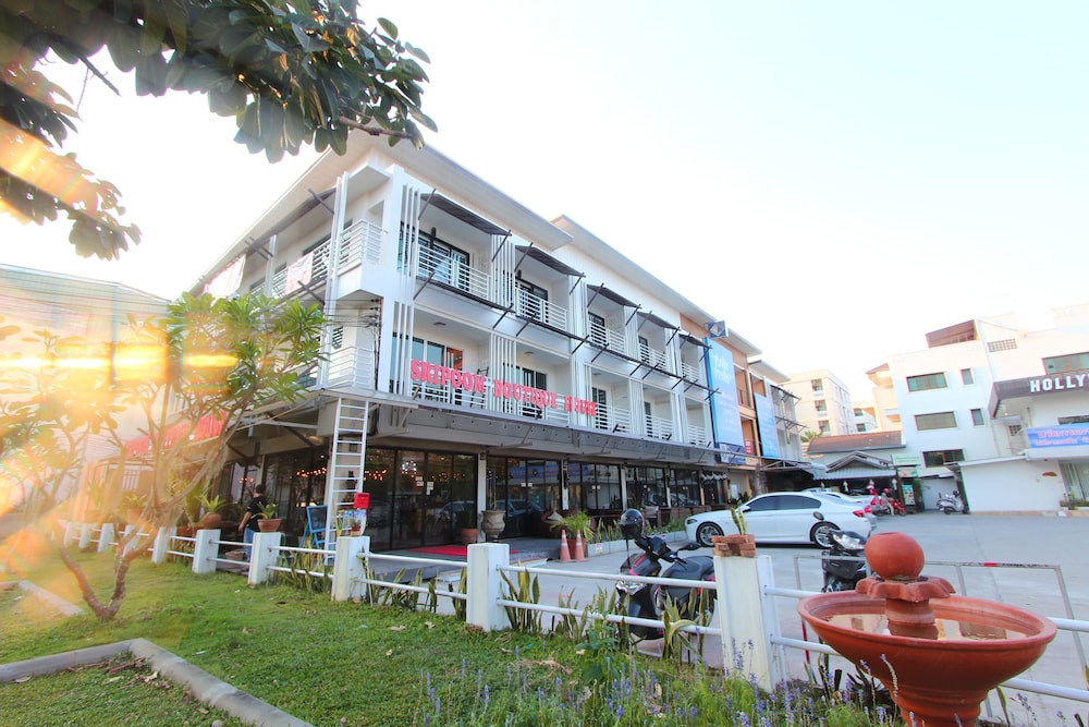 Sripoom Boutique House 2/73