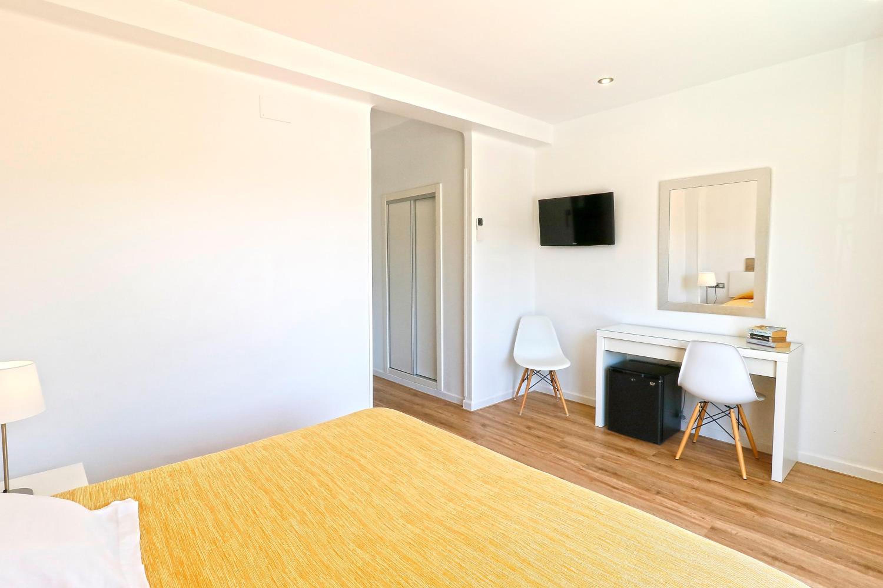 Premium, Double or Twin Bed, Gabarda Hotel 8/10