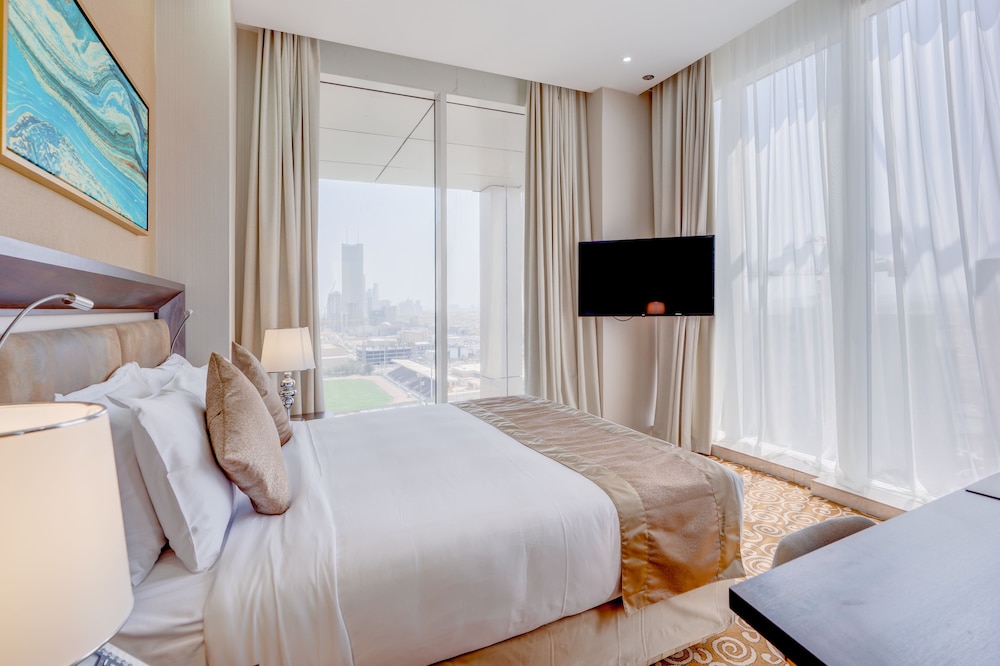 فندق كراون روز(Crown Rose hotel) 11/53
