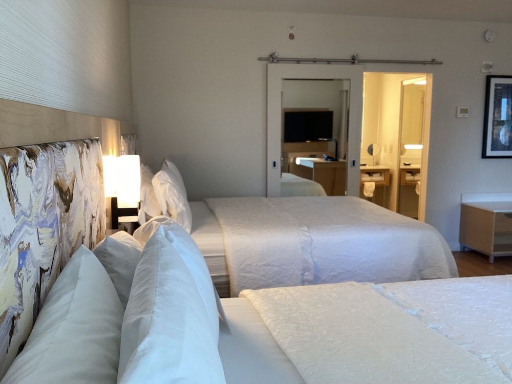جناح استوديو بسريرين كوين مع أريكة، Hampton Inn Suites By Hilton Miami Brickell Downtown 3/10