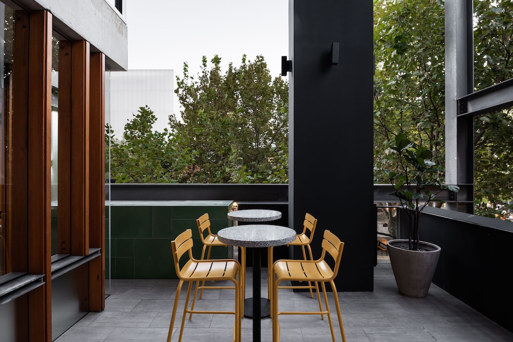 Alex Hotel Perth 41/72