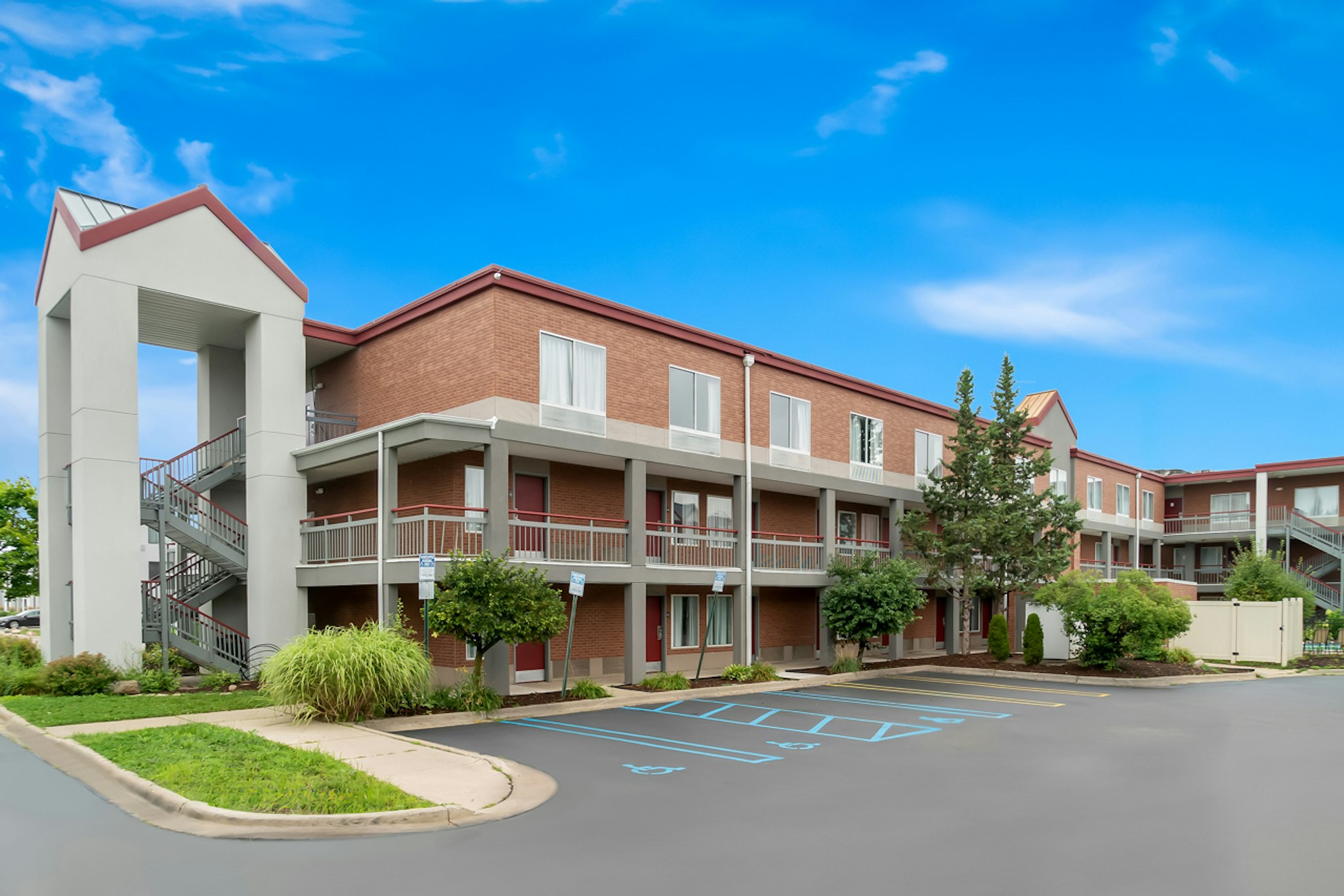 Red Roof Inn Auburn Hills 8/39