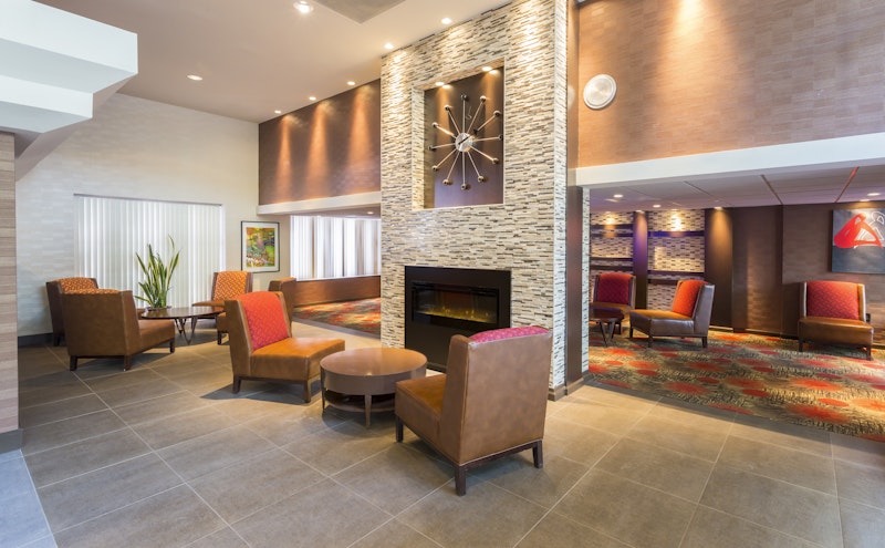 Embassy Suites by Hilton Piscataway Somerset 33/59