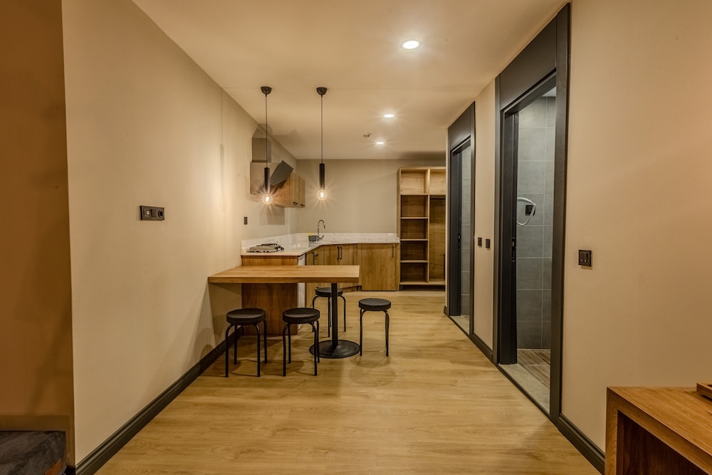 Leliko Suites 23/30