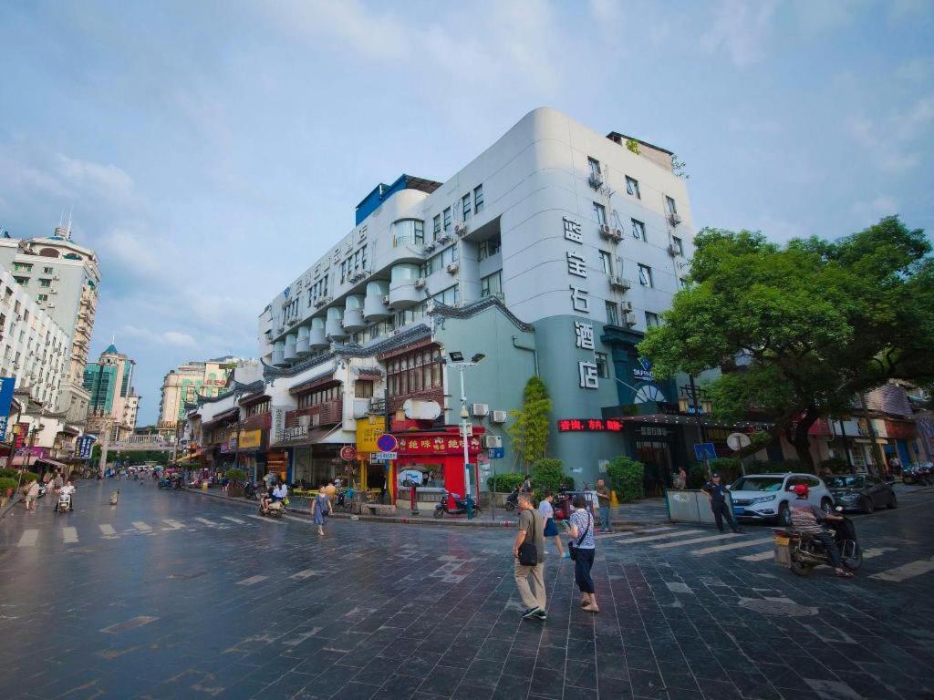 Sapphire Hotel Guilin 38/52