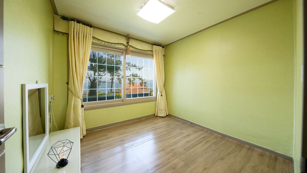 Hanulbora Pension 22/50
