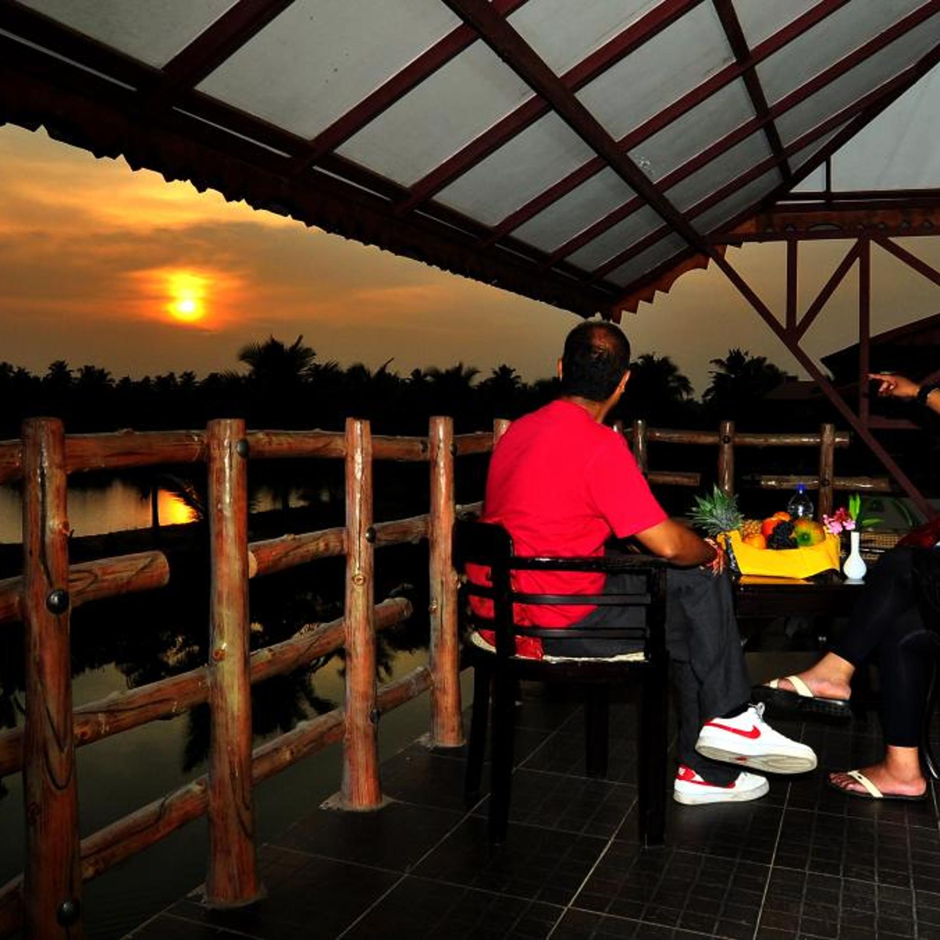 KALATHIL LAKE RESORT 32/55