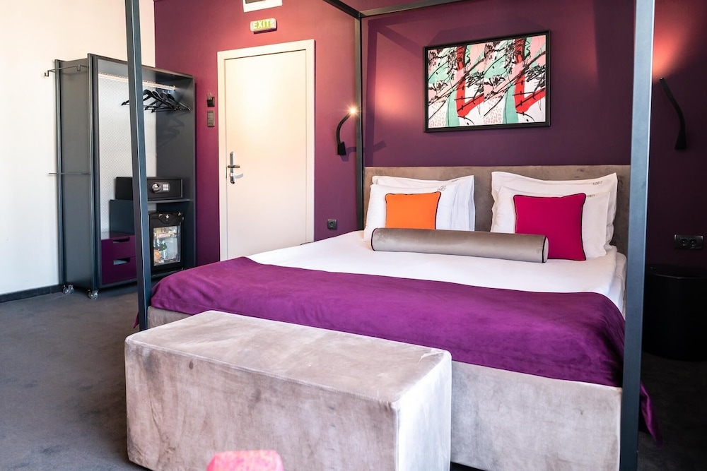 Artloft Hotel 13/72