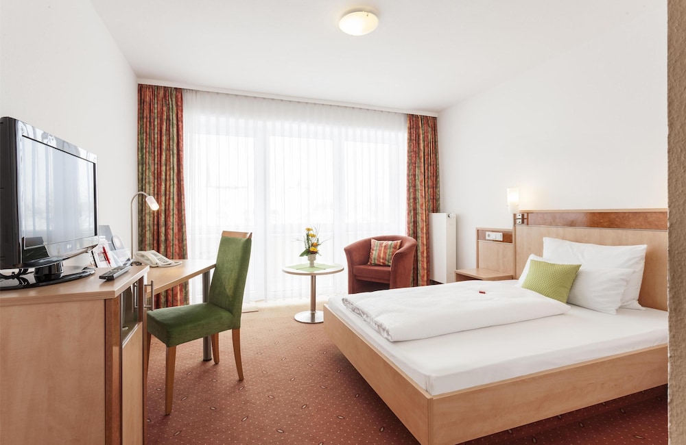Best Hotel Zeller 10/64