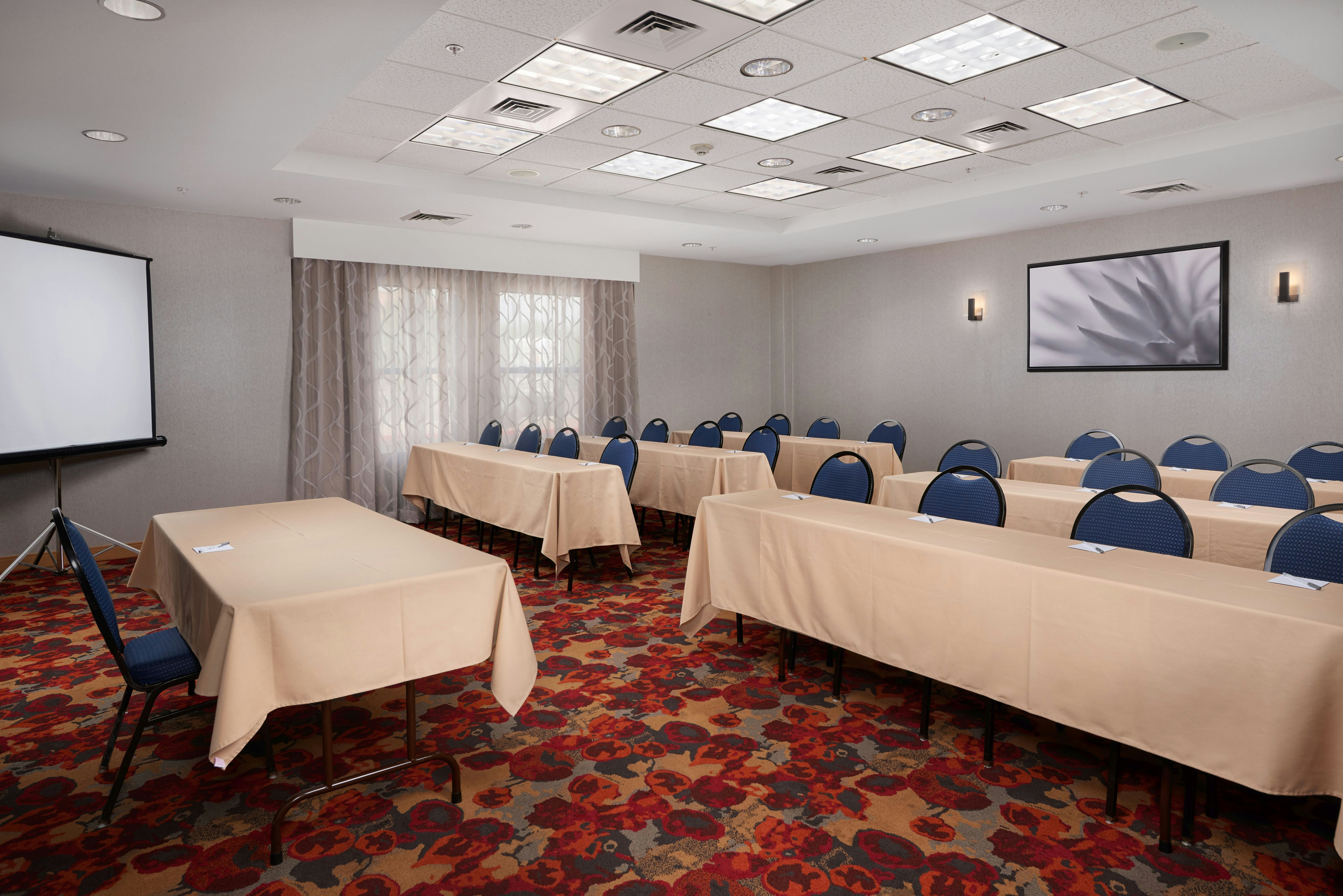 Hampton Inn Phoenix/Glendale/Peoria 40/50