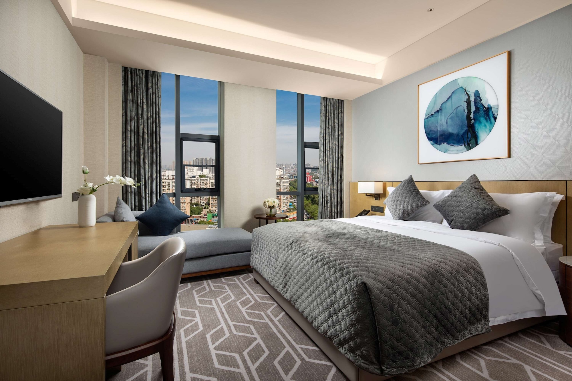 Superior, King Bed