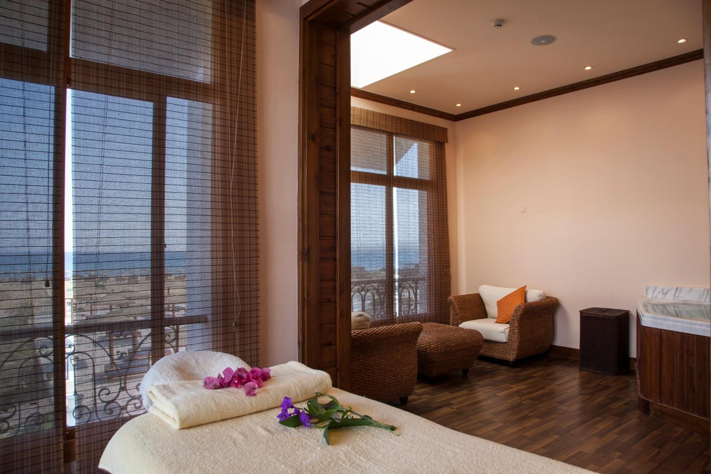 Lahami Bay Beach Resort And Gardens 48/79