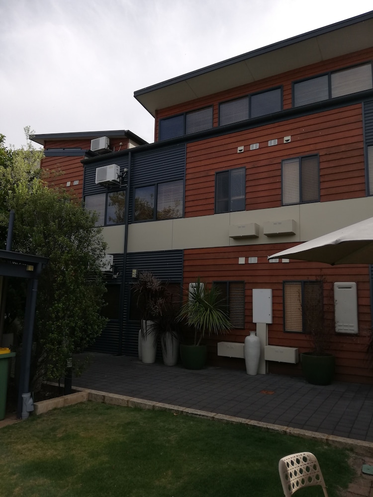 Bay Village Resort Dunsborough 7/50