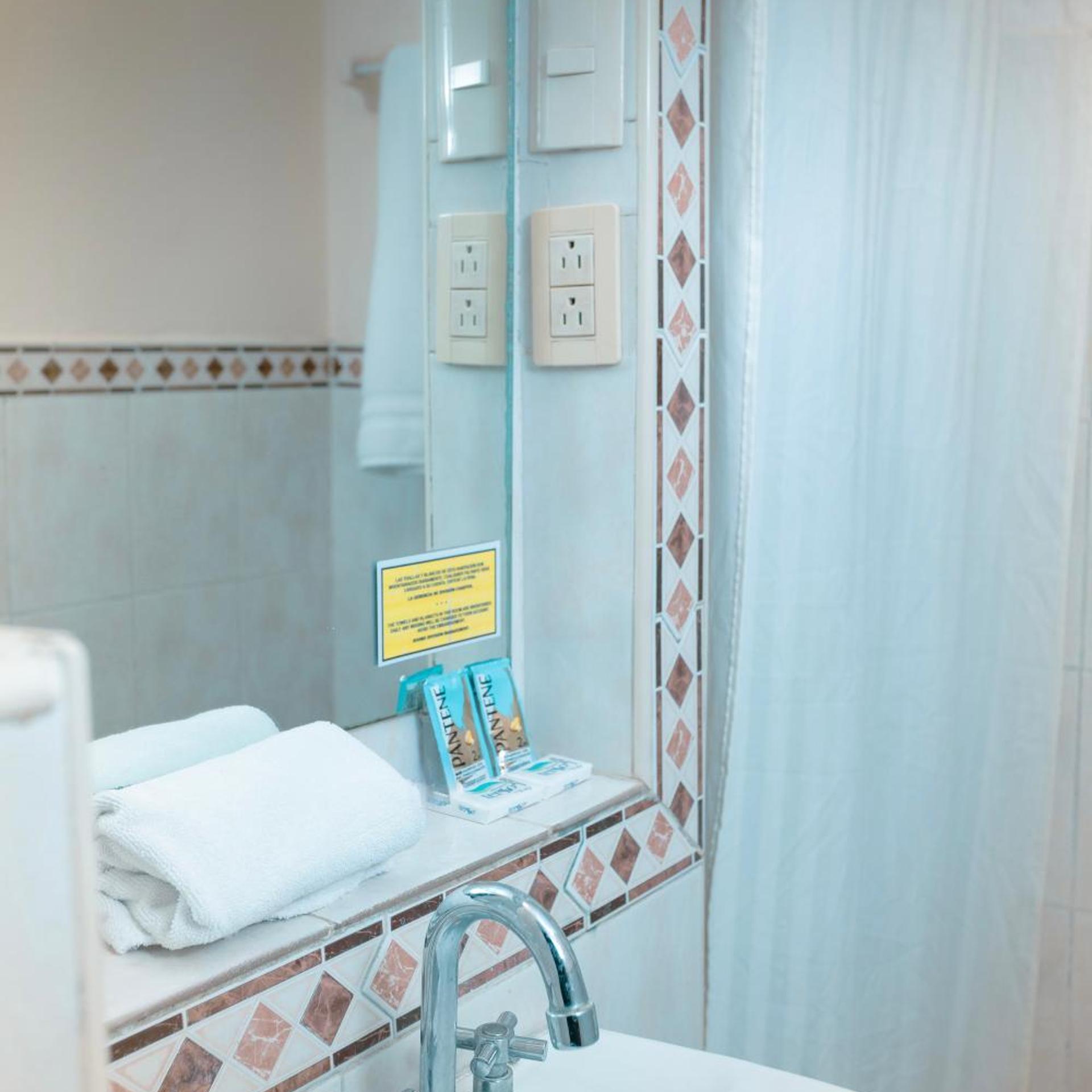 غرفة بسرير مزدوج، Hotel Suites Kino 5/5