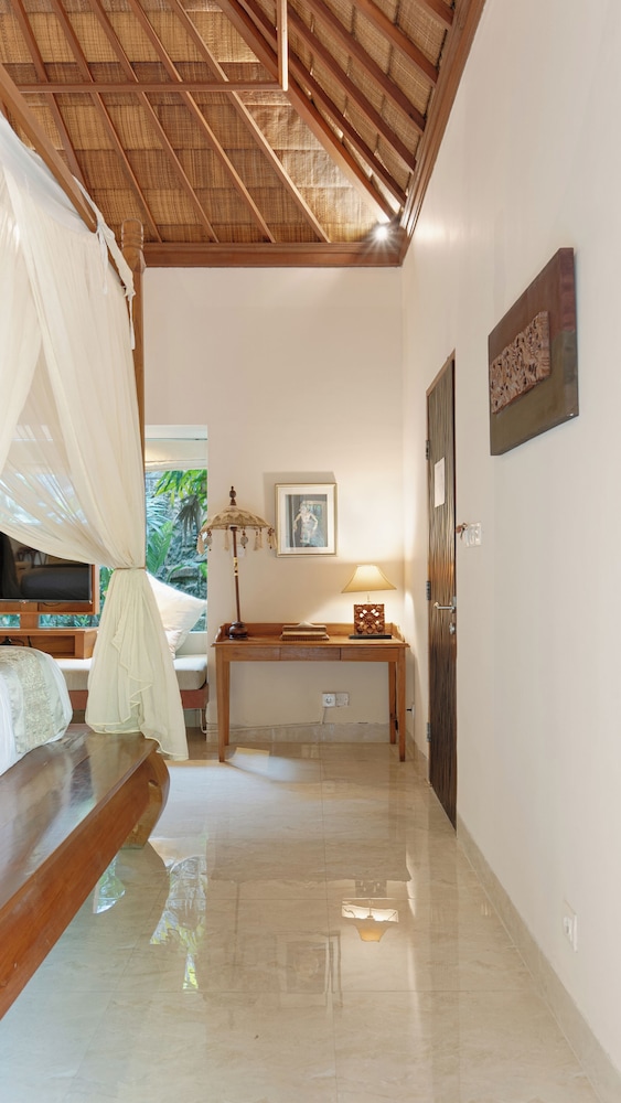 Disini Luxury Spa Villas 7/50