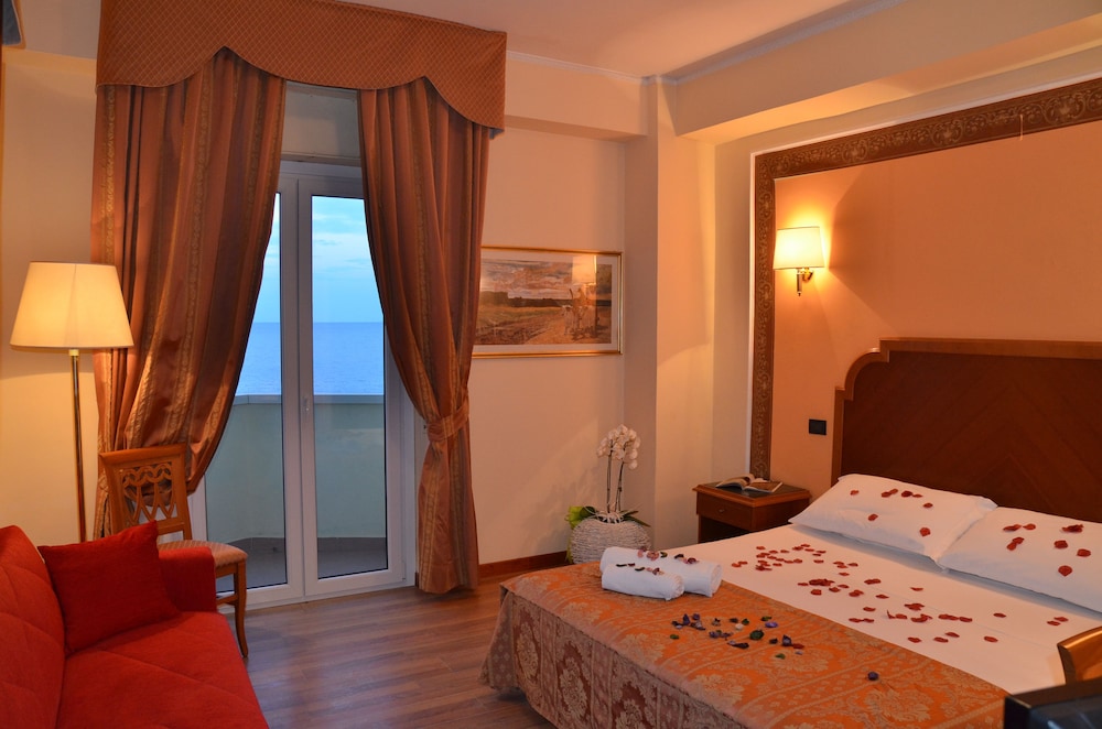Grand Hotel Montesilvano 16/50